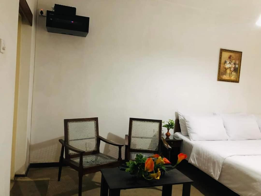 Mount Mary Inn Nuwara Eliya Pokój zdjęcie